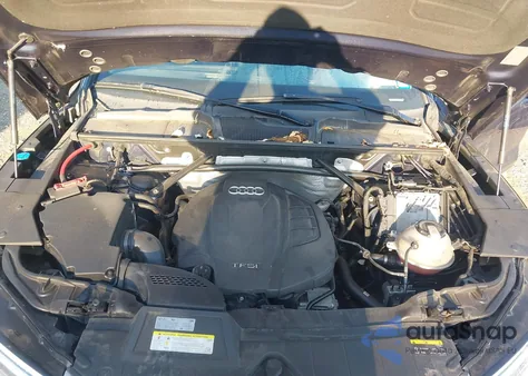 2018 Audi Q5 2.0T Premium/2.0T Tech Premium из США, поврежденный, VIN WA1ANAFY3J2005878